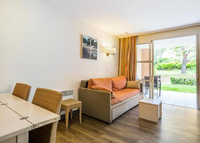 Résidence Le Village De Cap Esterel - Maeva - 4 Personnes - Sélection Mae-4173