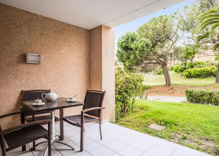 Le Village De Cap Esterel - Maeva - 4 Personnes - Selection Mae-4173